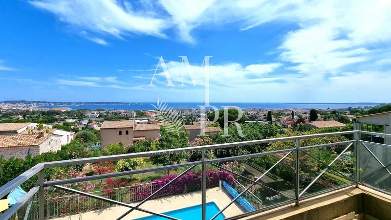 Villa - 148 m² - 7 pièces