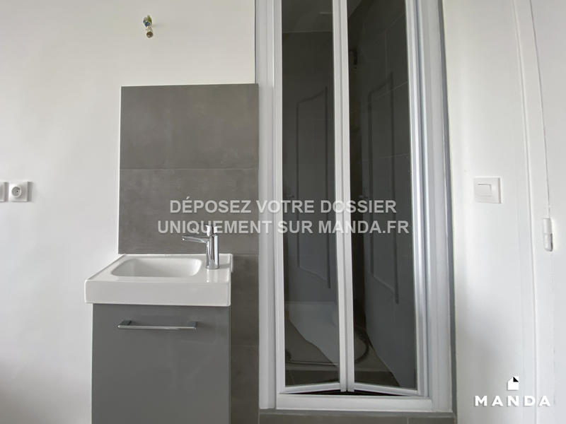 Chambre - 10 m² - 4 pièces
