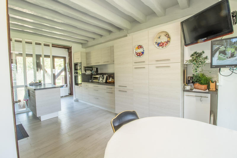 Propriété - 293 m² - 5 pièces