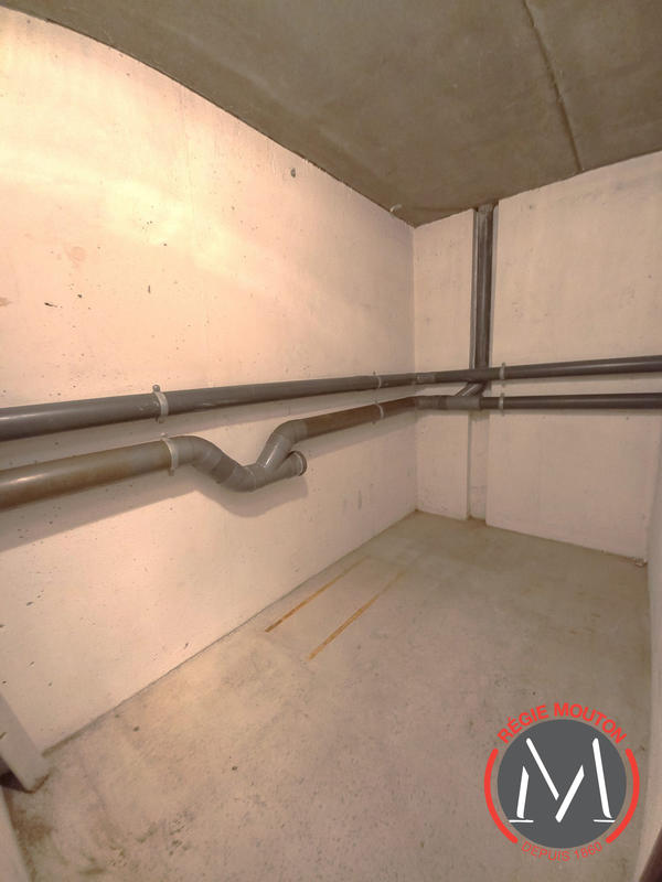 Appartement - 81 m² - 3 pièces