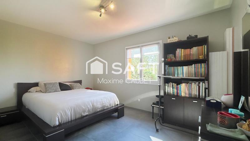 Maison - 260 m² - 8 pièces