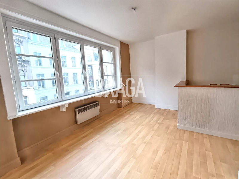 Immeuble - 155 m² - 8 pièces