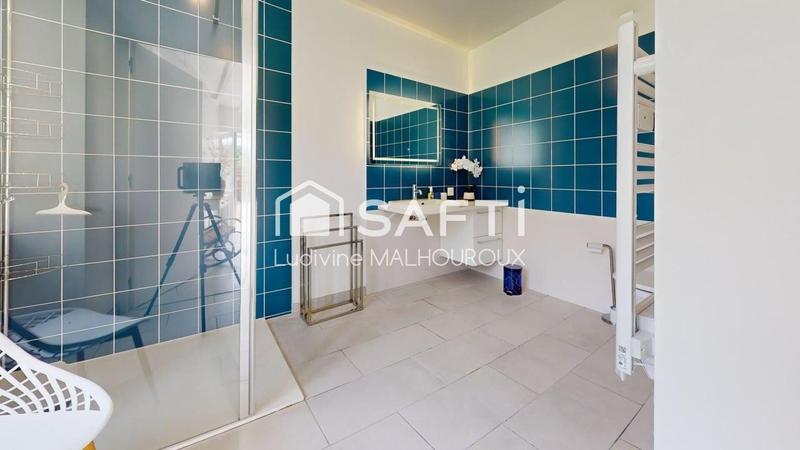 Maison - 136 m² - 6 pièces