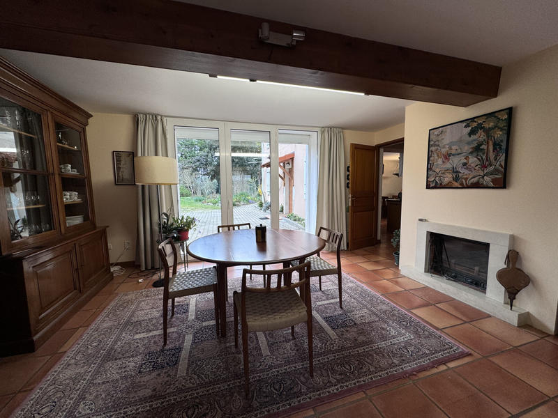 Maison - 246 m² - 8 pièces