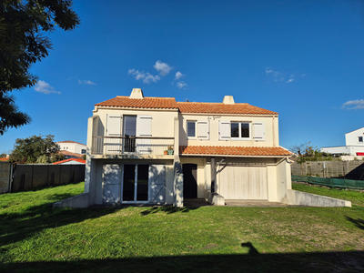 Maison - 130 m² - 6 pièces