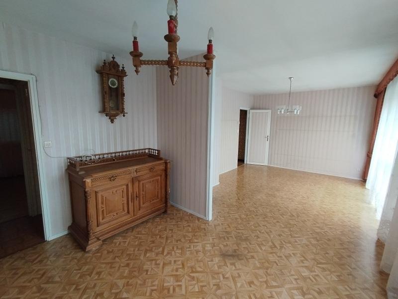 Maison - 98 m² - 6 pièces