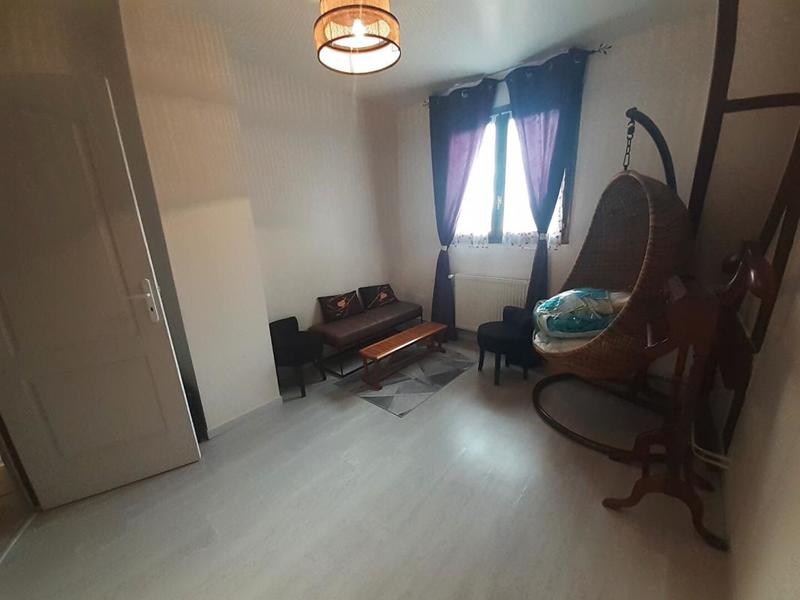 Maison - 146 m² - 7 pièces