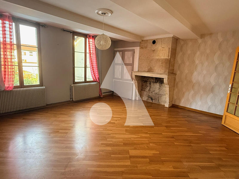 Maison - 145 m² - 5 pièces