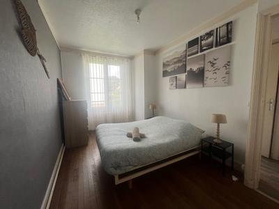 Appartement - 70 m² - 4 pièces