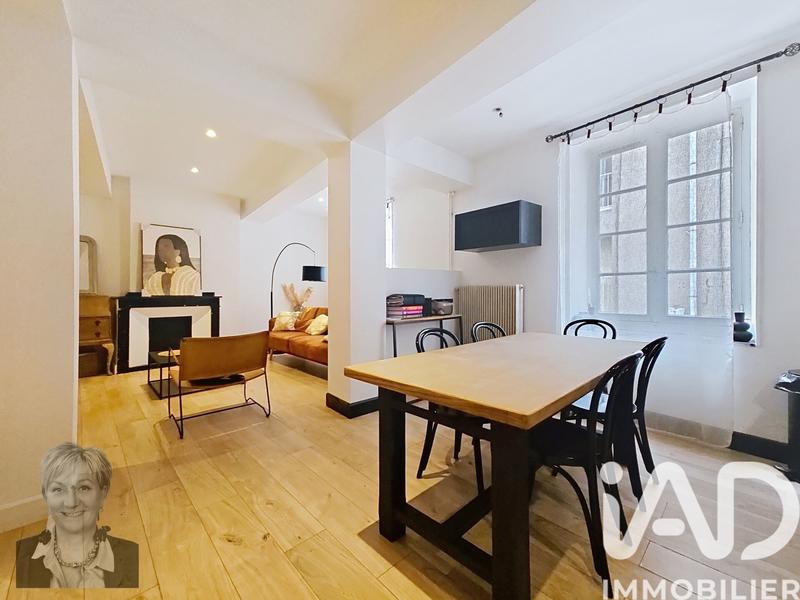 Appartement - 81 m² - 3 pièces