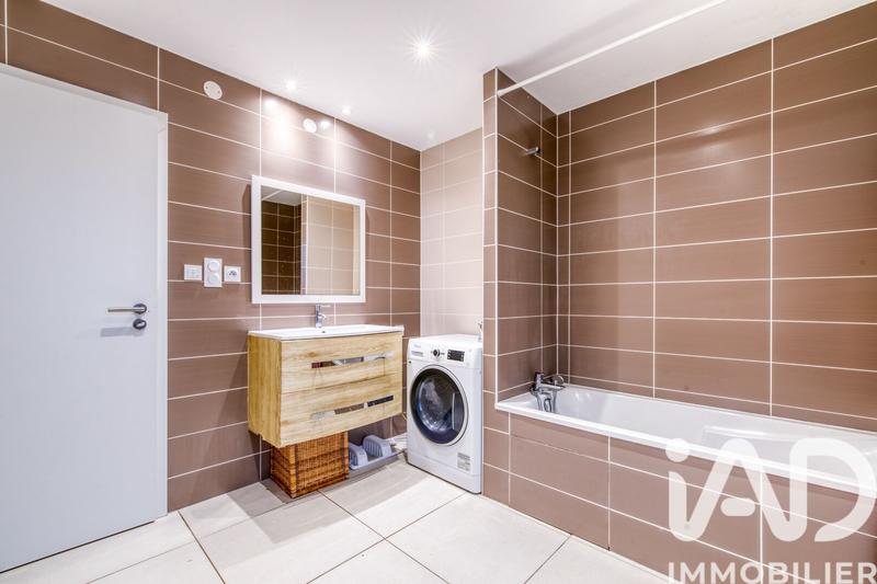 Maison - 104 m² - 5 pièces