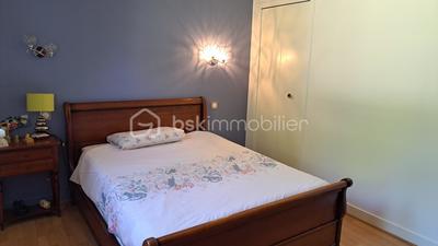 Maison traditionnelle - 85 m² - 4 pièces