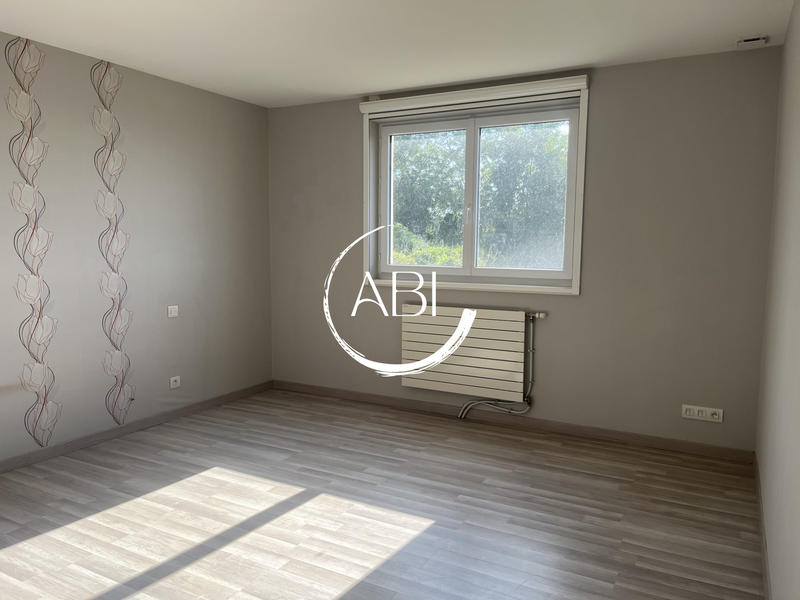 Maison - 212 m² - 7 pièces