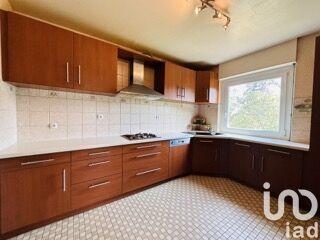 Maison - 180 m² - 8 pièces