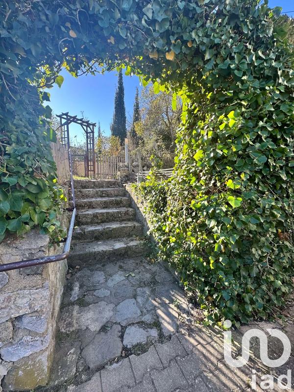 Maison - 200 m² - 8 pièces