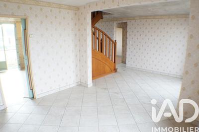 Maison - 90 m² - 5 pièces