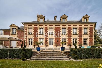 Château - 481 m² - 12 pièces