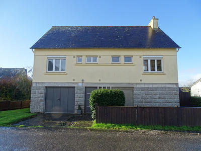 Maison - 148 m² - 7 pièces