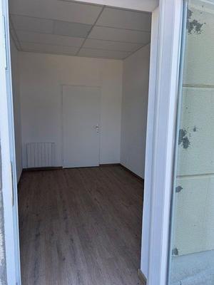 Local commercial - 36 m² - 2 pièces