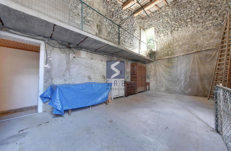 Maison - 120 m² - 8 pièces