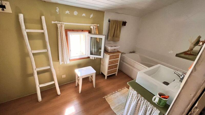 Maison - 104 m² - 5 pièces