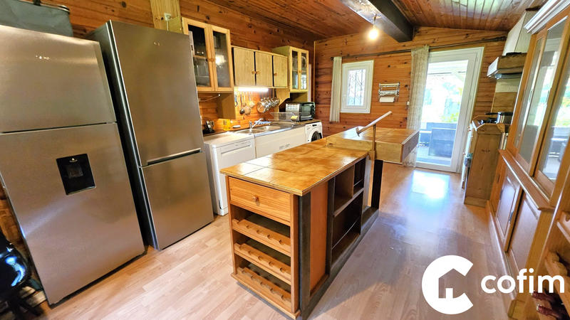 Maison - 178 m² - 7 pièces