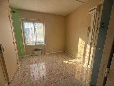 Appartement - 18 m² - 2 pièces