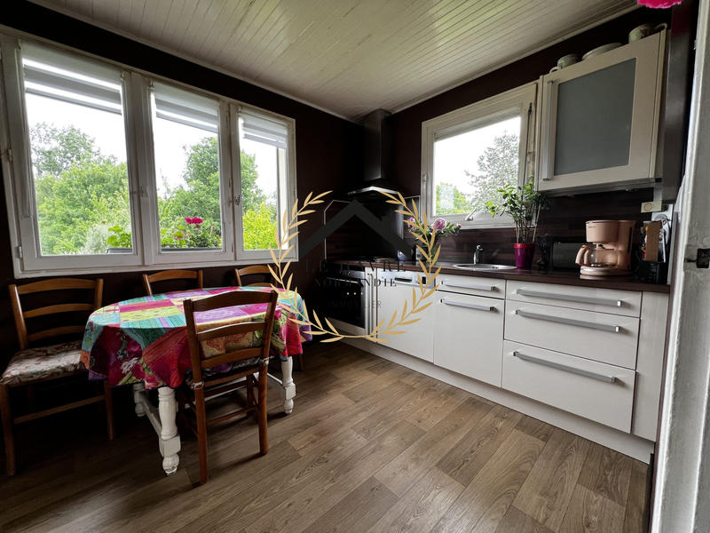 Maison traditionnelle - 91 m² - 4 pièces