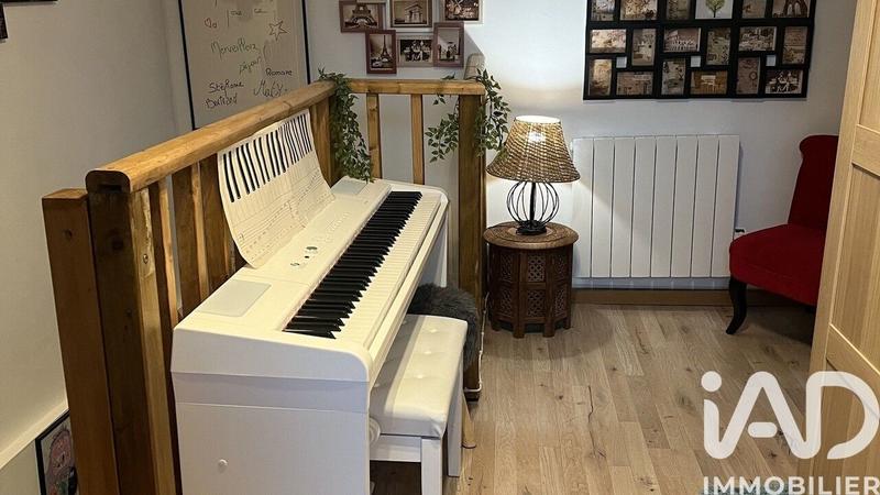 Maison - 87 m² - 5 pièces