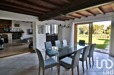 Maison - 199 m² - 8 pièces