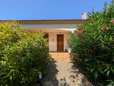 Maison traditionnelle - 150 m² - 6 pièces