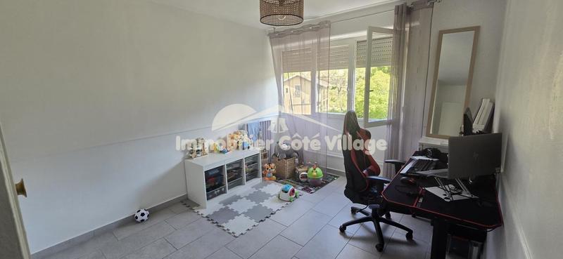 Appartement - 77 m² - 4 pièces