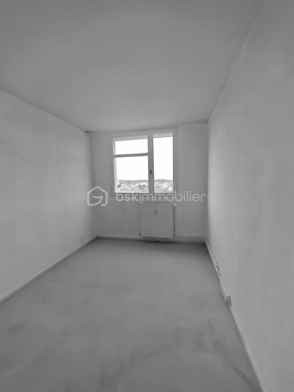 Appartement - 90 m² - 5 pièces