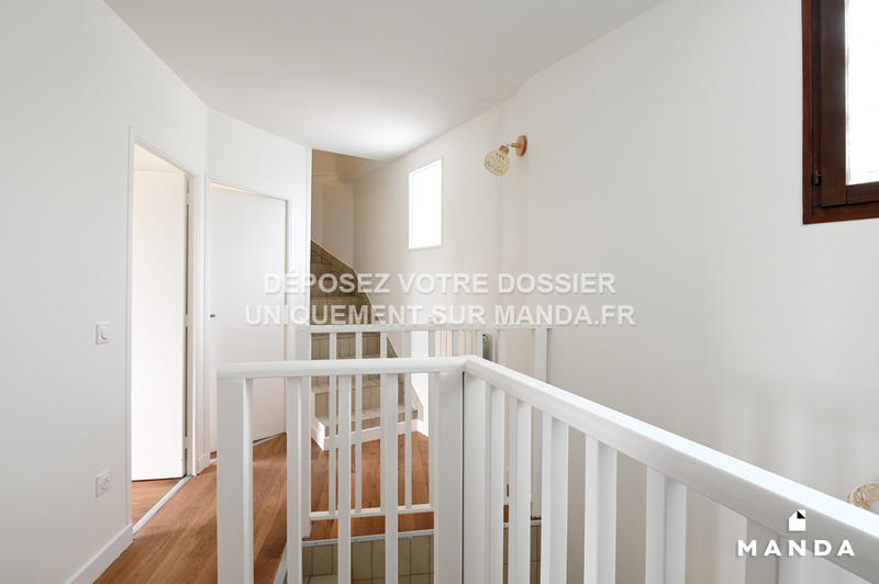 Chambre - 9 m² - 5 pièces