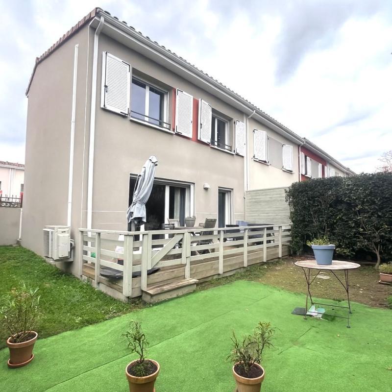 Maison - 80 m² - 4 pièces