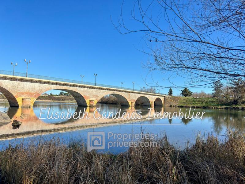 Immeuble - 272 m² - 14 pièces