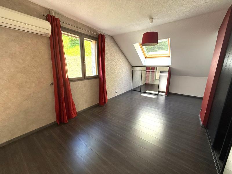 Maison - 114 m² - 5 pièces