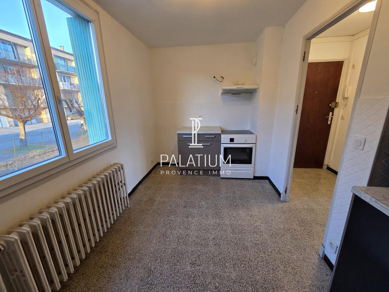 Appartement - 75 m² - 4 pièces