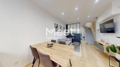 Maison de ville - 90 m² - 3 pièces