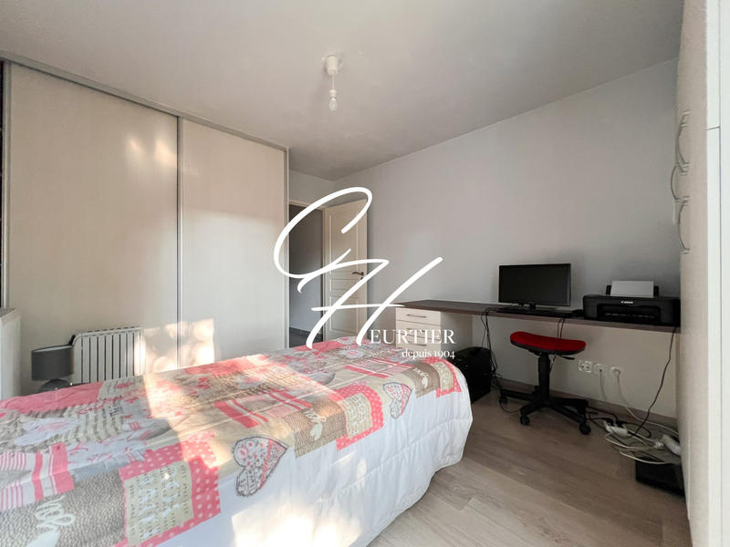 Appartement - 85 m² - 4 pièces