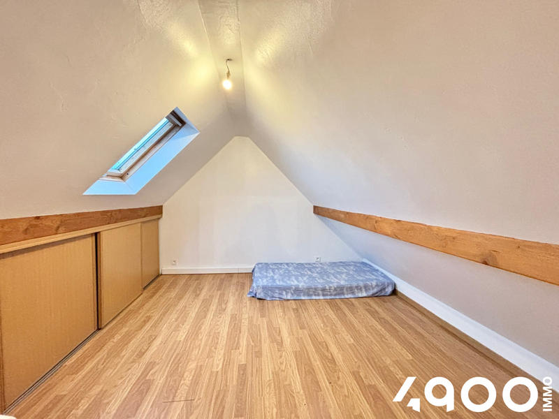 Maison - 110 m² - 6 pièces