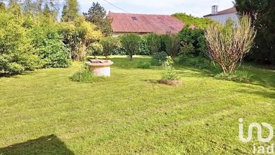 Maison - 200 m² - 8 pièces