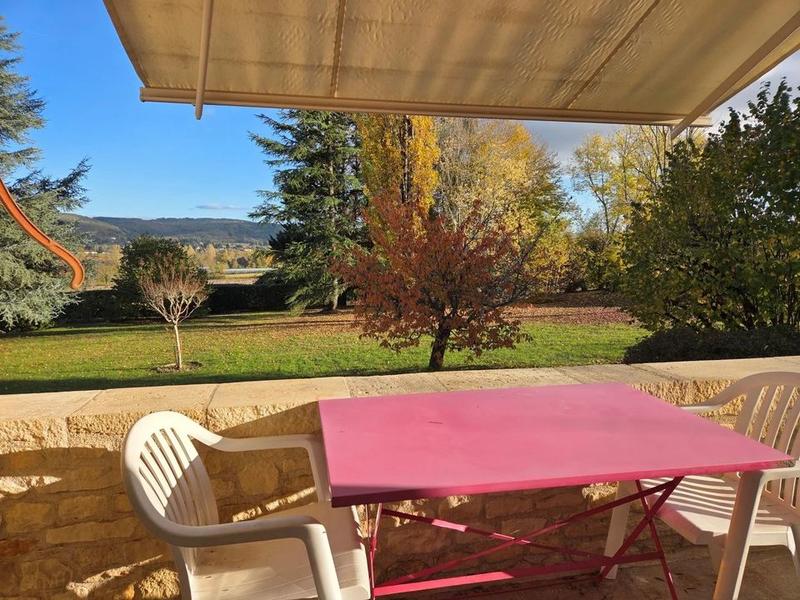 Maison en pierre - 169 m² - 7 pièces