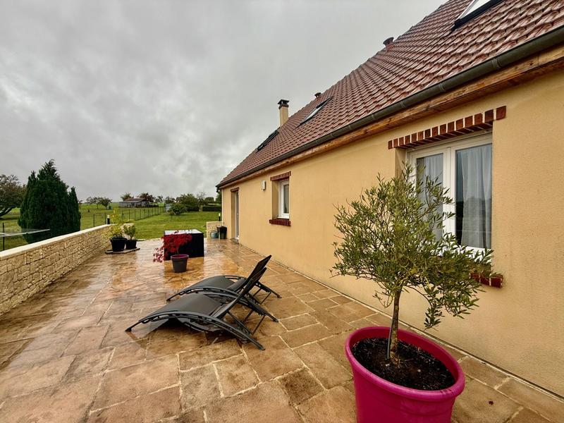 Maison - 133 m² - 6 pièces
