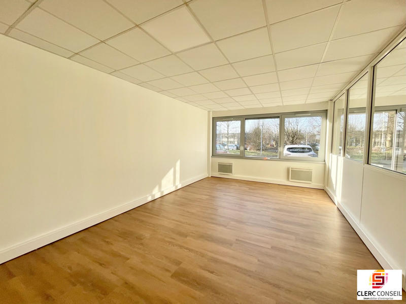 Bureau - 217 m²