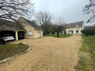 Maison - 168 m² - 7 pièces