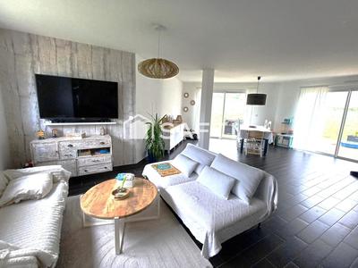 Maison - 120 m² - 5 pièces