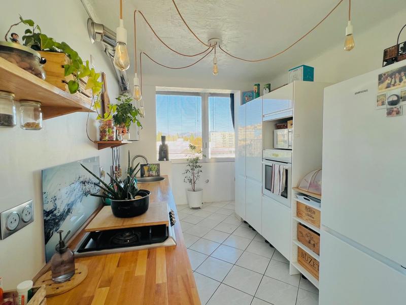 Appartement - 75 m² - 4 pièces