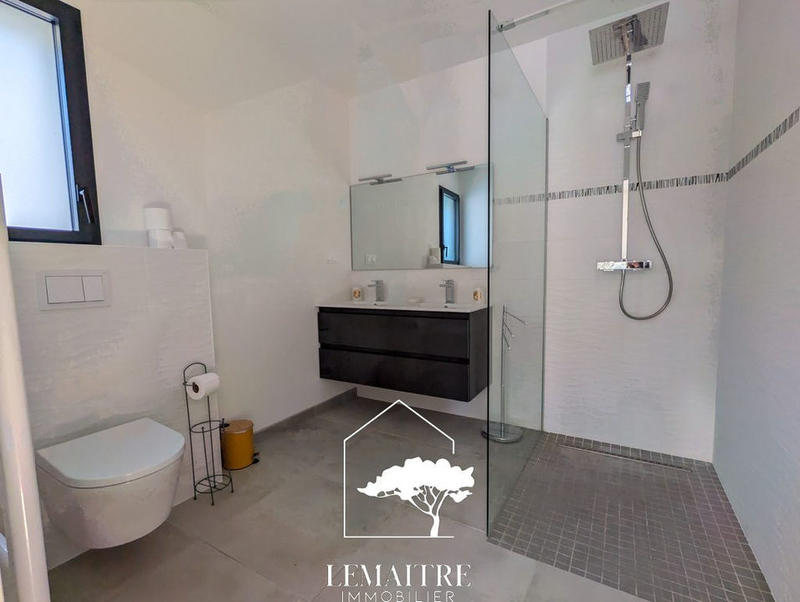 Maison - 175 m² - 5 pièces