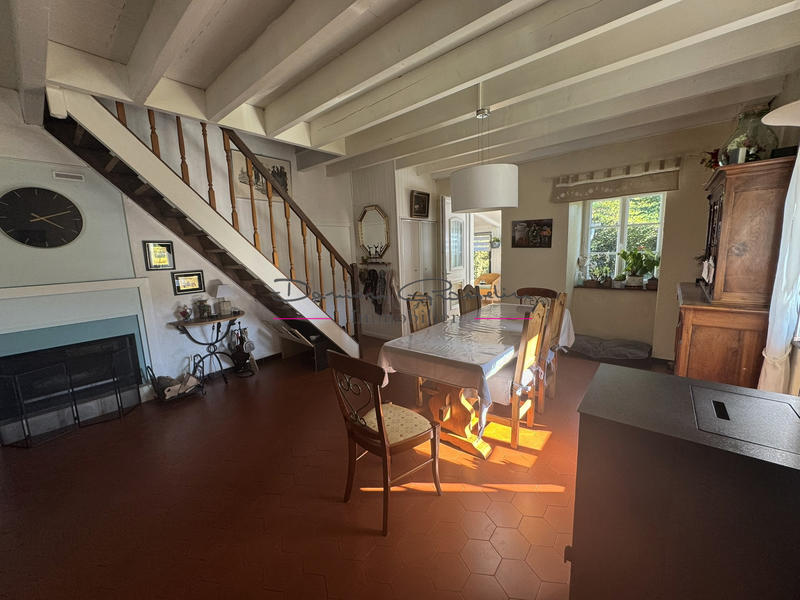 Maison - 120 m² - 6 pièces